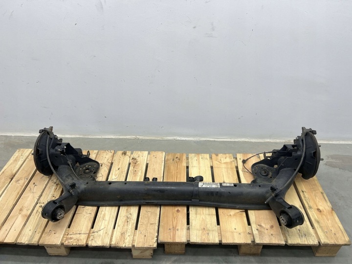 фото №1, Ford fiesta mk8 17- балка підвішування зад задня диски комплект