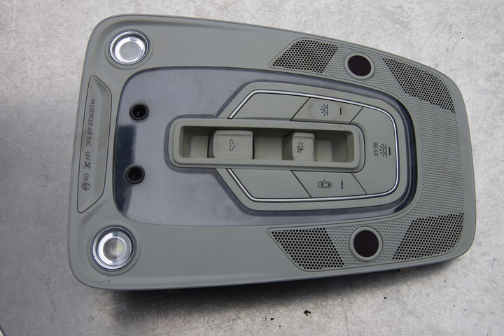 фото №1, Панель стеля лампа audi q7 ii 4m