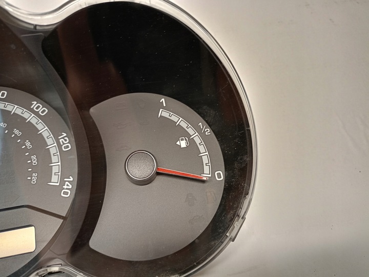 фото №10, Спідометр  прилади 94001-1p610 kia venga 1.4 b