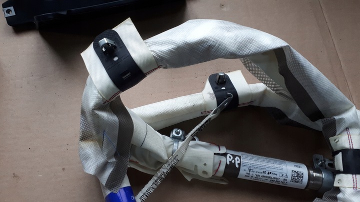 фото №5, S4 b8 a4 шторка повітря права 8k0880742a