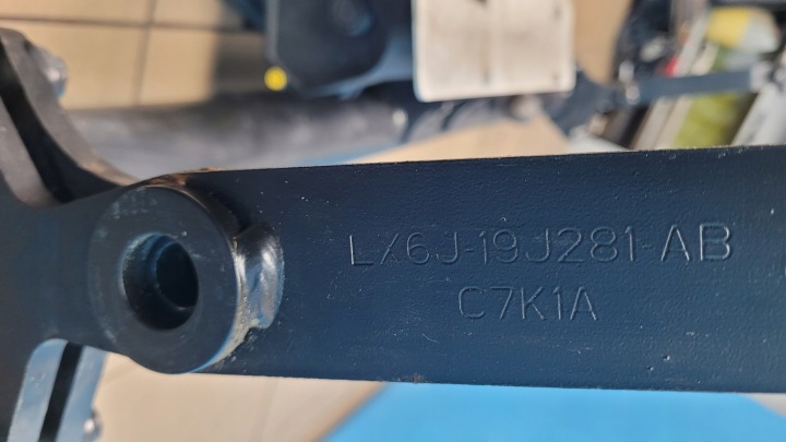 фото №7, Ford kuga mk3 iii 21r hak буксирувальний lx6j-19j288-bb установка lx6j-13b578