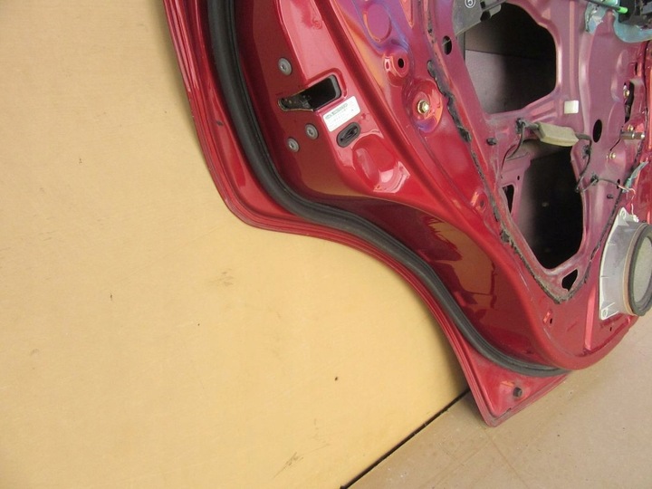 фото №13, Toyota rav4 ii 2003 двері ліві зад комплектні