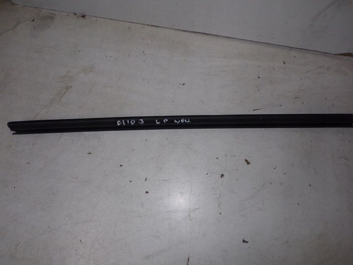 фото №1, Планка накладка правий/лівий перед clio iii