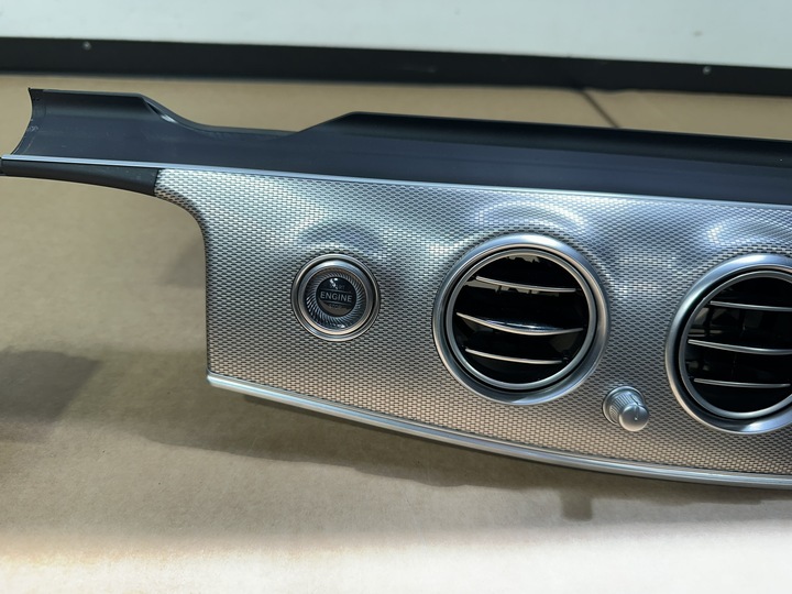 фото №7, Планки інтер'єру, декори декоративний, ґрати mercedes e w213 s, європа, фоновий