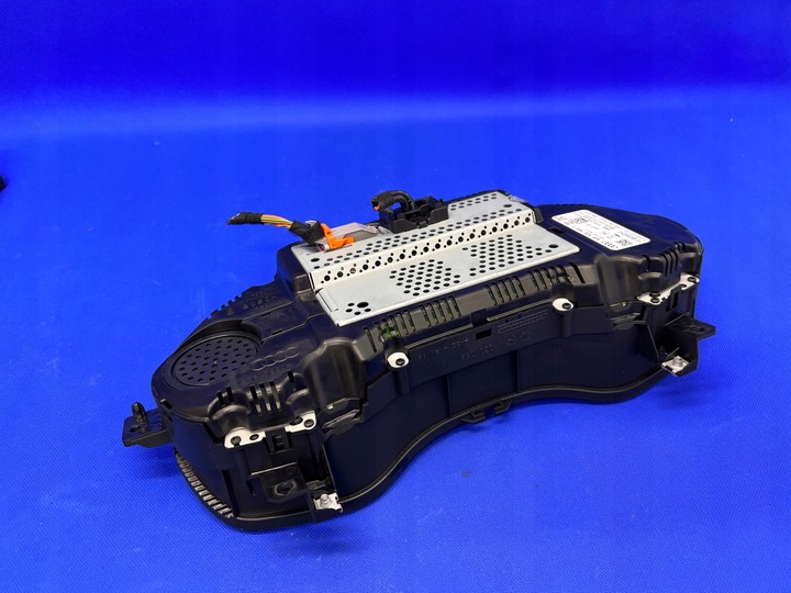 фото №6, Audi a7 c7 3.0 tdi спидометр uk 4g8920983j acc