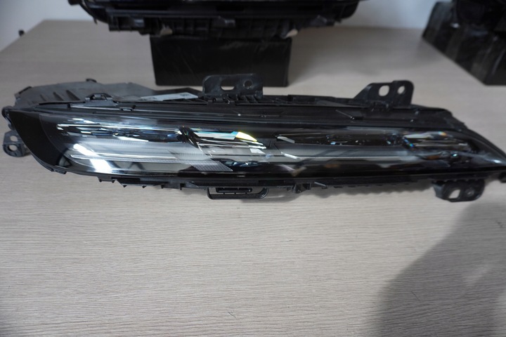 фото №8, Лампы передние bmw g70 i7 led crystal 5b33f06 5b33f01