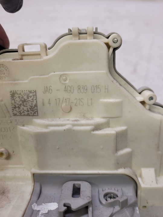 фото №5, Замок двері лівий зад audi a4 b9 a5 f5 4g0839015h