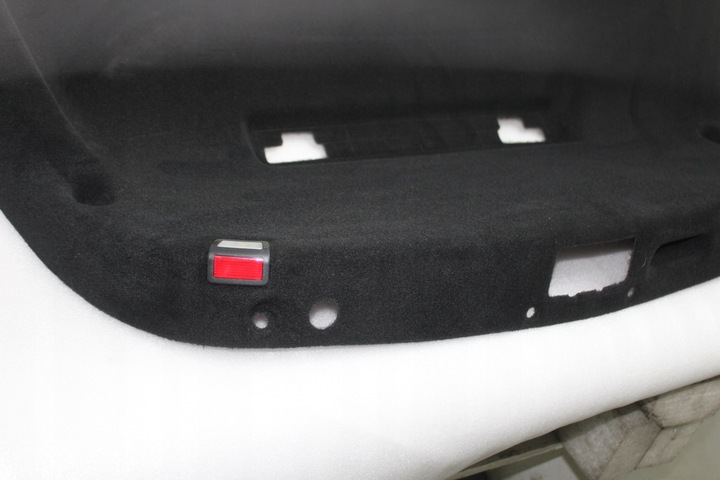 фото №12, Mercedes s w222 оббивка оббивка обшивка кришки боковина багажника зад