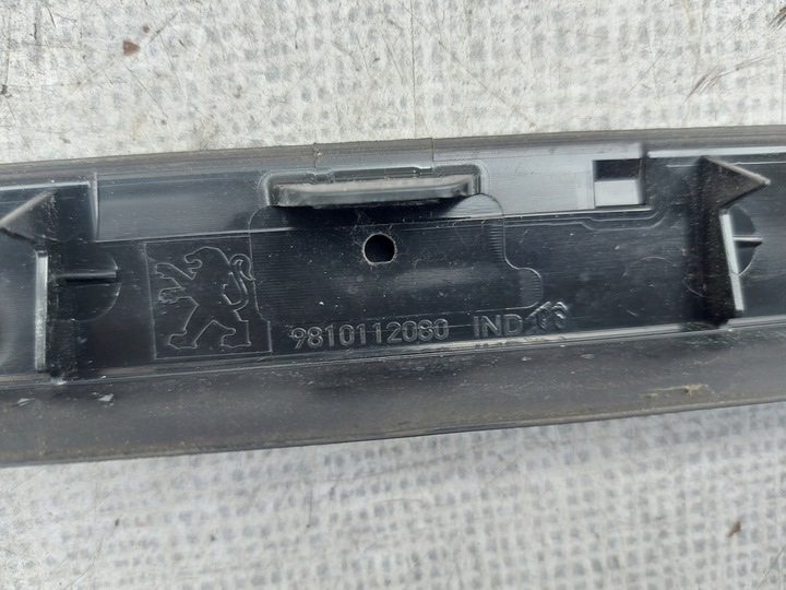 фото №5, Peugeot 3008 ii планка стёкла лобовой левая 9810112080