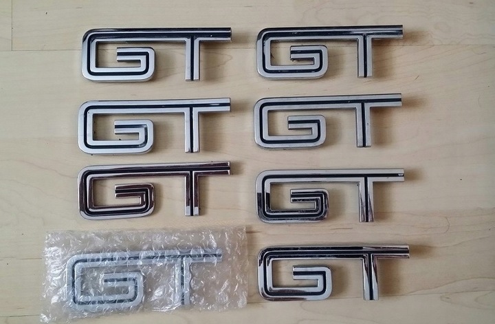 фото №1, 2005+ mustang знак емблема логотип gt крило
