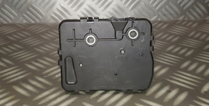 фото №8, Bmw 3 e46 e91 5 e61 универсал замок стёкла крышки багажника зад задней 8218849