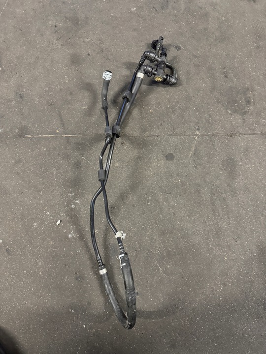 фото №1, Mercedes e 213 шланг воды 2135010401