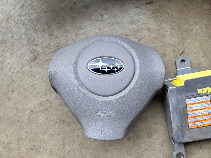 фото №5, Subaru forester iii 08r торпедо раздаточная капот консоль air bag подушка