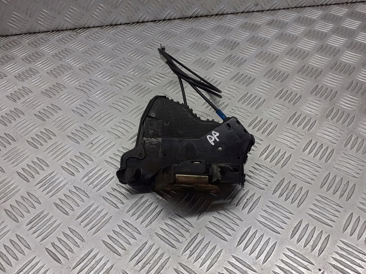 фото №1, Замок двері правий перед toyota avensis t25 2pin