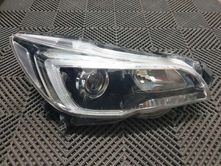 фото №1, Лампа правая перед subaru outback v полный led