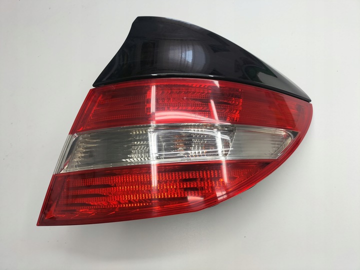 фото №1, Mercedes cl203 clc купе рестайлінг лампа права зад задня кольори a2038204864