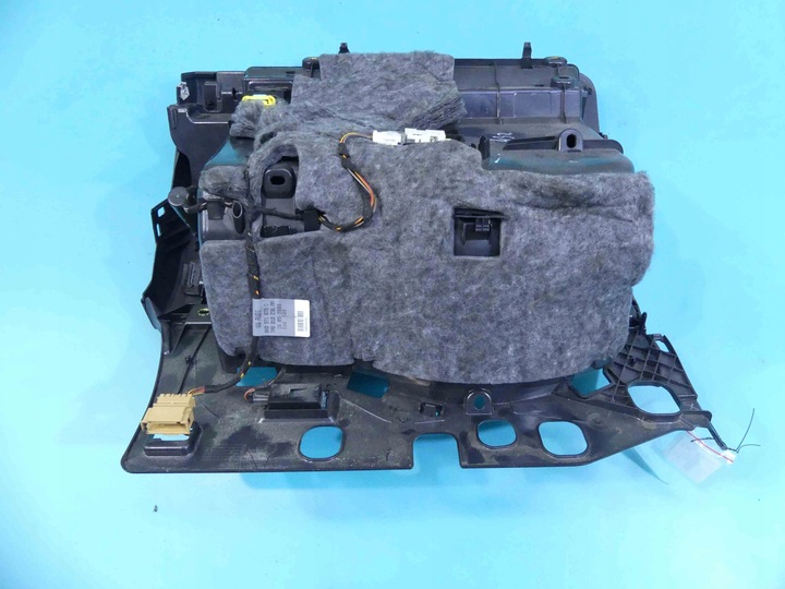 фото №9, Бардачок пассажира audi a5 i 8t 8k1857035