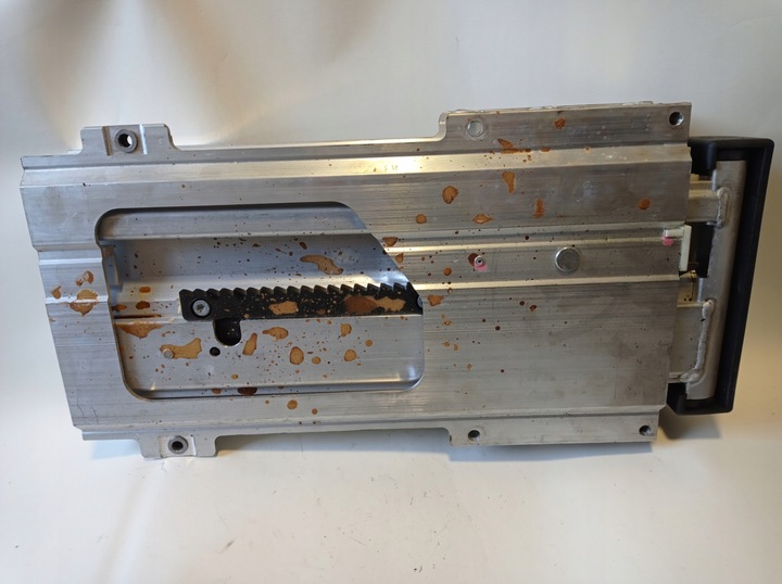 фото №6, Дуга капотажный audi a4 b7 cabrio 8h0880077b