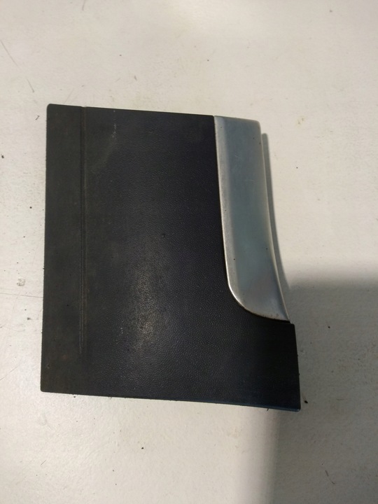 фото №1, Volkswagen touareg накладка крыльев правые перед