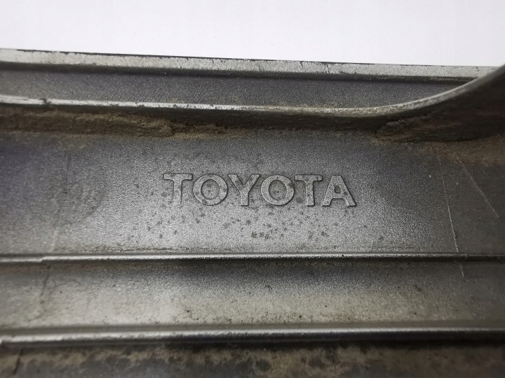 фото №11, Накладка молдинг кришки зад toyota corolla e15 76811-02330