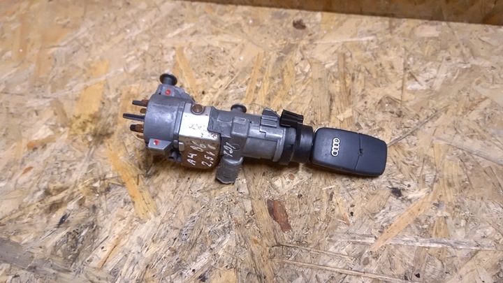 фото №1, Audi a4 b6 2.5 v6 tdi cabrio замок зажигания ключ