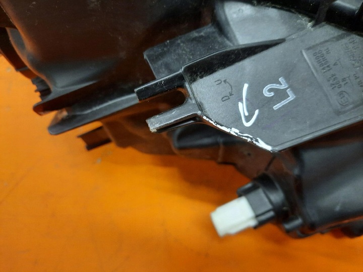 фото №6, Lexus lbx 23- фара левый перед лампа передняя