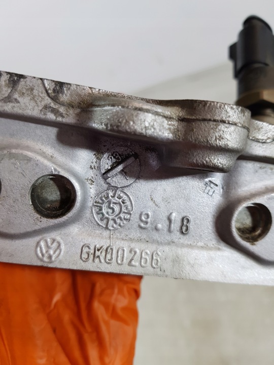 фото №10, Планка впрыскивающий gk00266 vw audi seat skoda 1.6 fsi blf