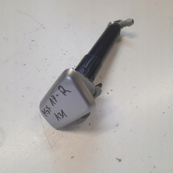 фото №1, Mitsubishi asx 2017- розпилювач лампи праві a31