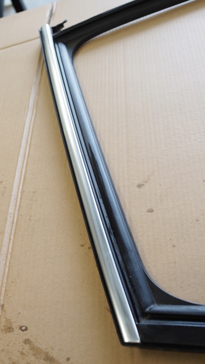 фото №3, Прокладка двері хром seat ateca праві зад 575839432r