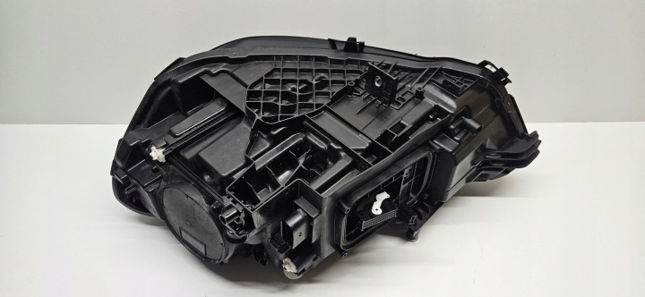 фото №11, Mercedes cla 118 performance повний led права фара w118