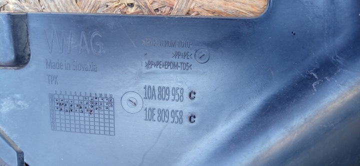 фото №11, Volkswagen id.3 id3 19- підкрилок праві перед праві передні 10e809958c