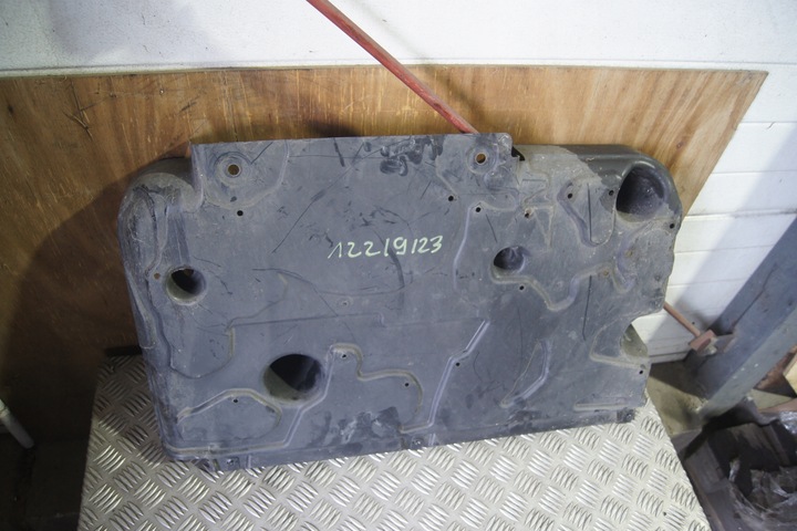 фото №9, Защита плита шасси peugeot 308 t9 9804322280