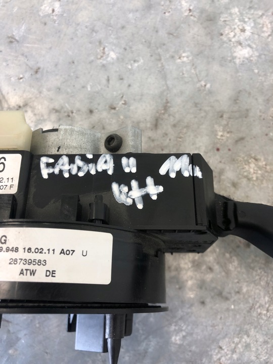 фото №7, Переключатель комбинированный skoda fabia ii рестайлинг 6q0953503ej 279948 a07