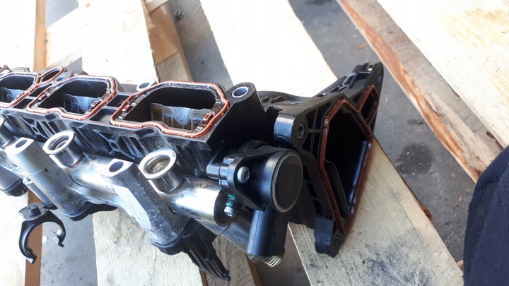 фото №14, S6 c7 4g a6 коллектор всасывающий 4.0 tfsi a7 s7