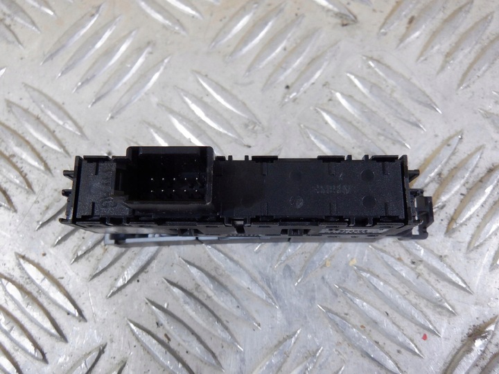 фото №3, Vw golf vii кнопки тунелю середнього 5g1927137t