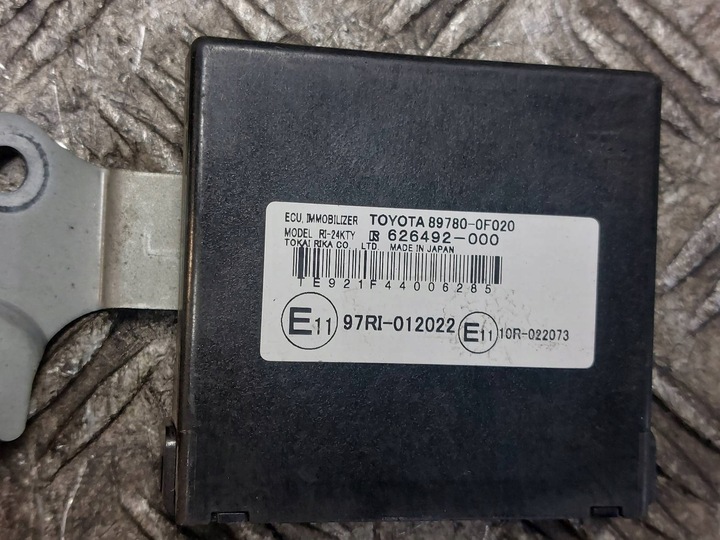 фото №8, Набір стартовий toyota corolla verso ii 2.0 d4d 89661-0f010