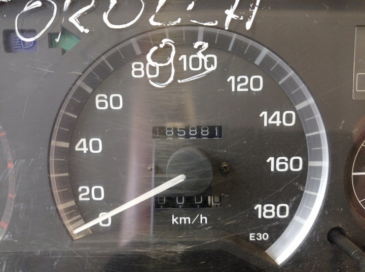 фото №5, Спидометр приборы toyota corolla 1.3 832001a460