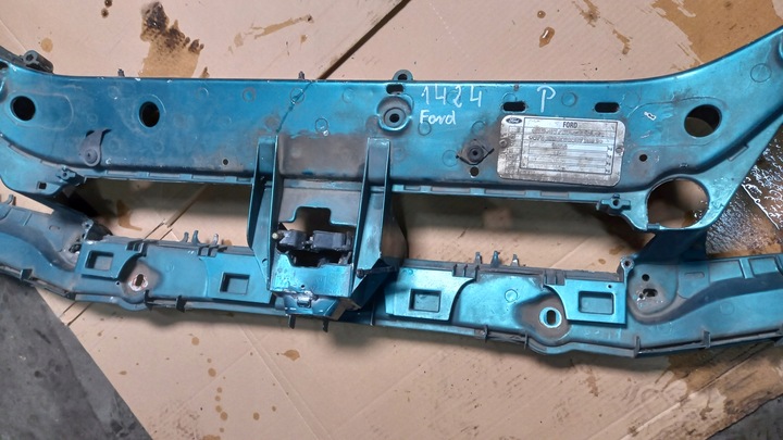 фото №4, Pas переднее ford focus 98