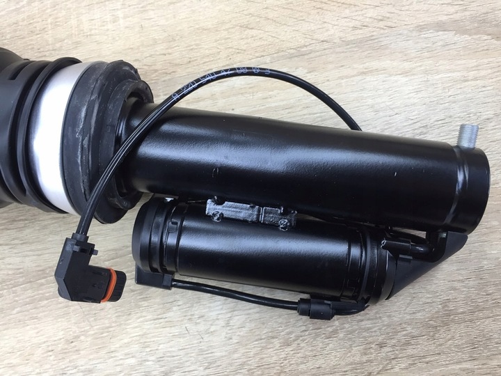 фото №11, Воздушная подушка амортизатор airmatic перед do mercedes s w220