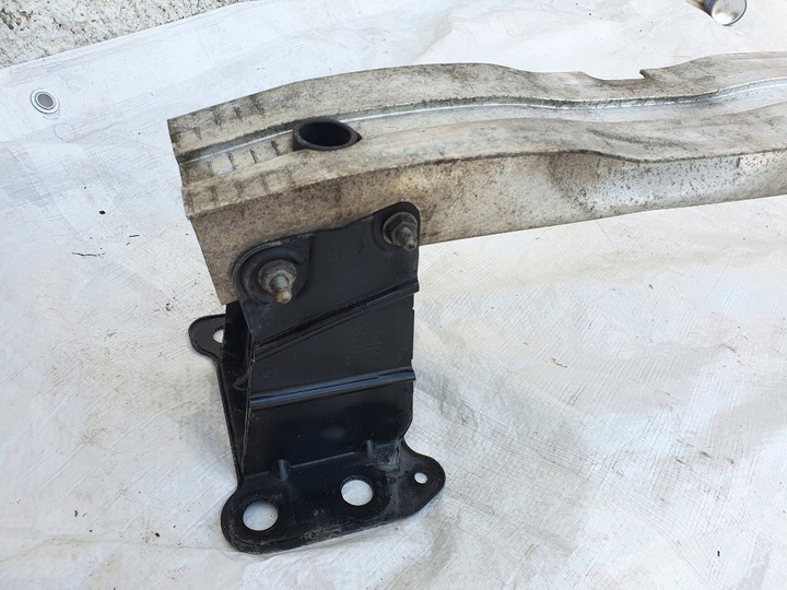 фото №10, Audi a3 8p рестайлінг 2012r підсилювач балка бампера перед зона зминання