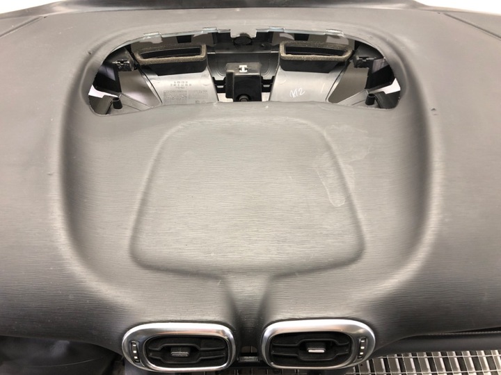 фото №10, Капот консоль панель citroen c3 picasso 09-22