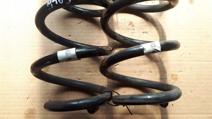 фото №7, A4 b9 8w пружина пружини зад sline 2x a5 8w