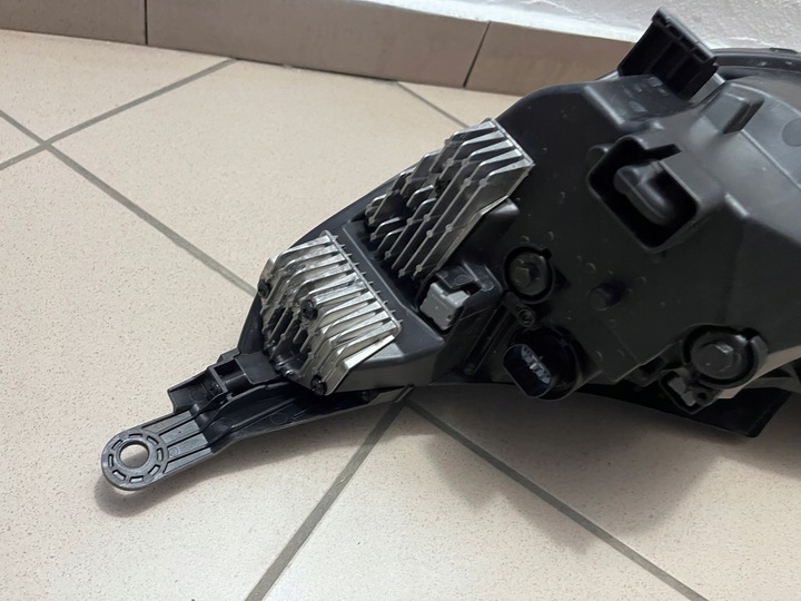 фото №14, Лампа передня перед права hyundai i30 iii 3 рестайлінг повний led 20- 92102-g4600