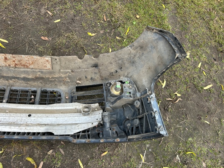 фото №15, Бампер перед pod ксенон audi a4 s4 b6 4.2 v8