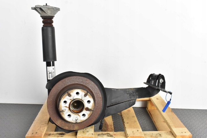 фото №1, Поворотна опора важіль ступиця амортизатор правий зад 8842878 mini cooper f56