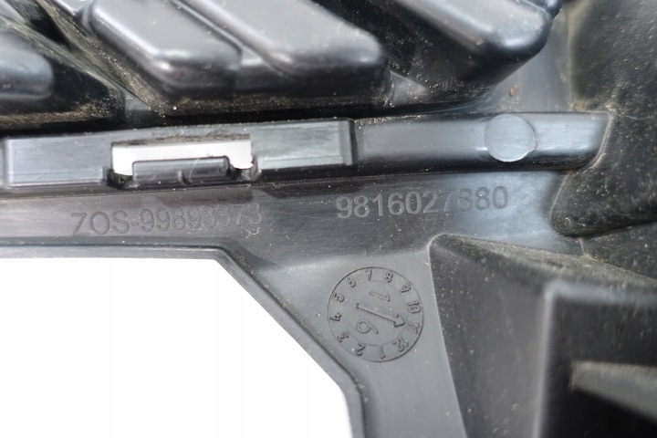 фото №11, Peugeot 301 2017- решітка решітка середня бампера перед 9816027880