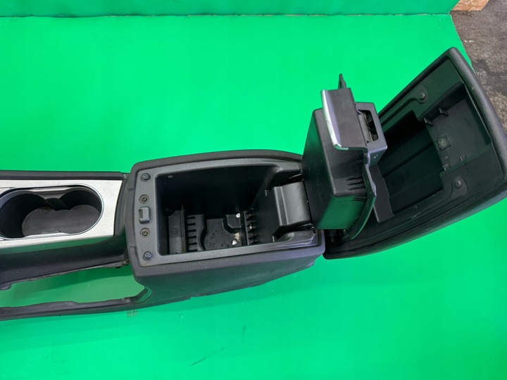 фото №9, Туннель средний подлокотник кожаный ford mondeo mk4 iv 07- европа