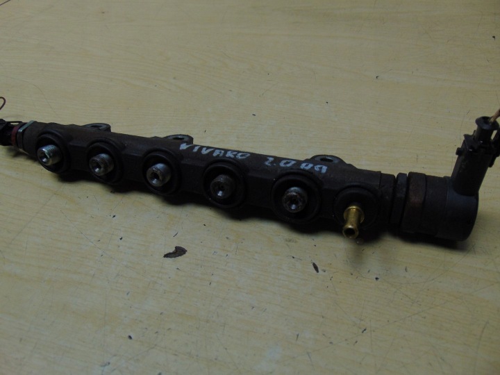фото №6, Топливная рейка датчик opel vivaro 2.0 cdti dci 0445214155 h8200610770