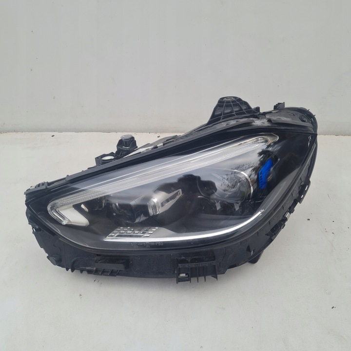 фото №1, Mercedes c клас w206 повний led digital лампа ліва