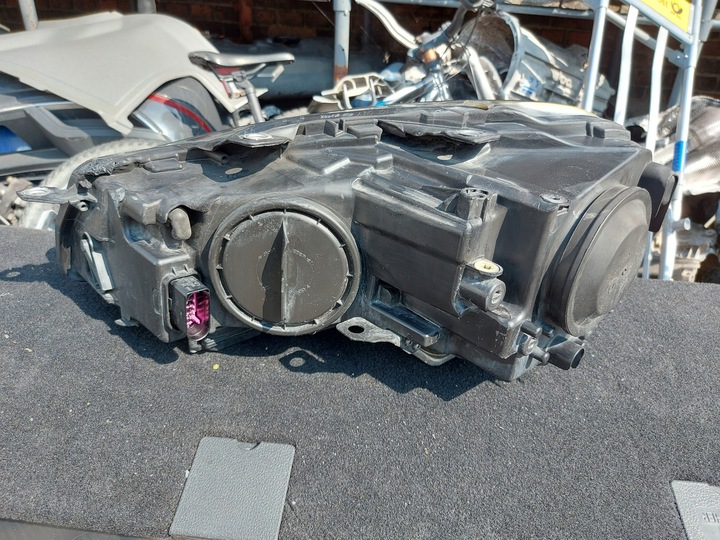 фото №8, Vw golf vi универсал лампа bi-xenon правая комплектная 5k1941752c